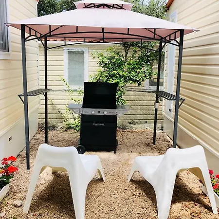 Tatil parkı Baobab Mobile Homes Biograd Na Moru