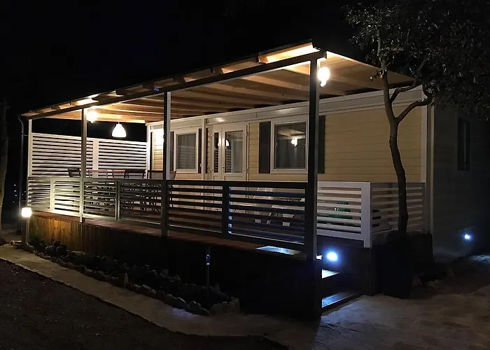 Kompleks wypoczynkowy Baobab Mobile Homes