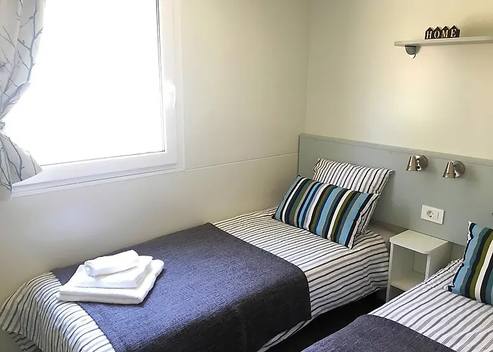 Baobab Mobile Homes 4*