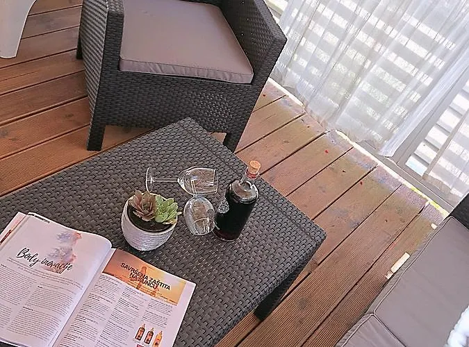 Kompleks wypoczynkowy Baobab Mobile Homes 4*