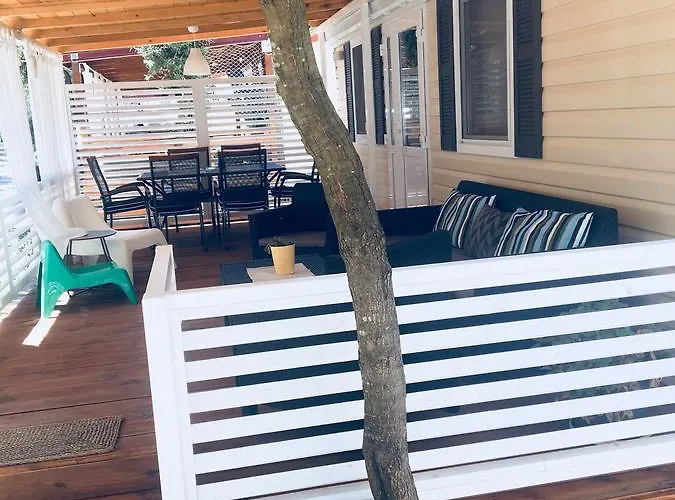 Kompleks wypoczynkowy Baobab Mobile Homes Biograd Na Moru